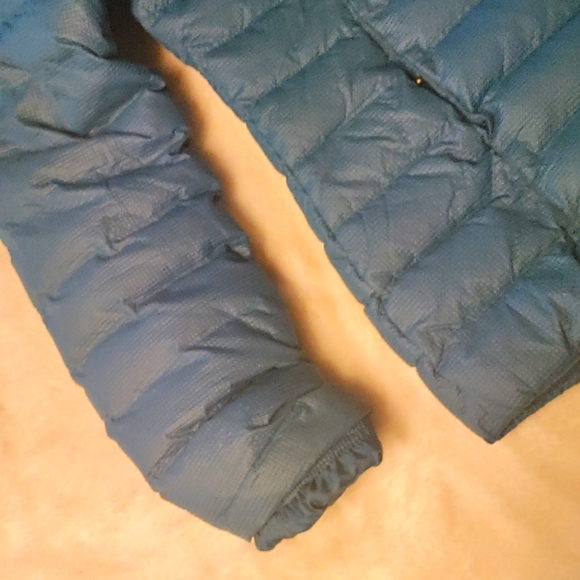 Adidas winter jacket - Picture 3 of 4